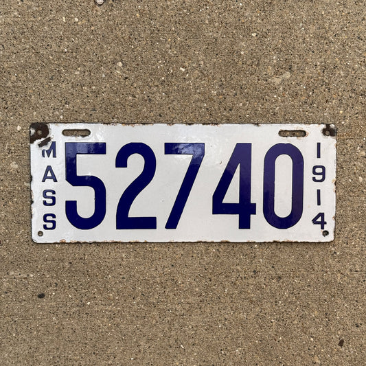 Photo of a 1914 Massachusetts Porcelain License Plate Auto Tag Garage Decor Vintage 52740