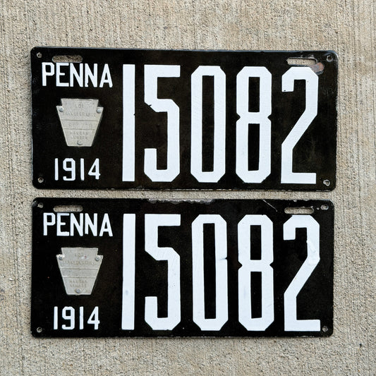 Photo of a 1914 Pennsylvania Porcelain License Plate Pair Auto Tag Garage Decor Vintage 15082 with original patina