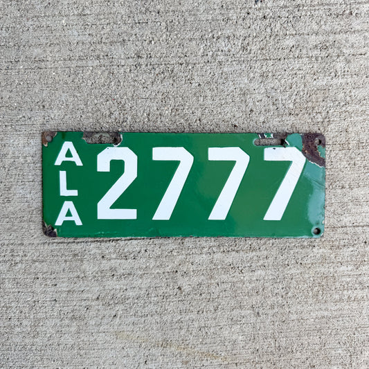 Photo of a 1915 Alabama Porcelain License Plate Auto Tag Garage Decor Vintage Repeat Repeating 2777 with original patina