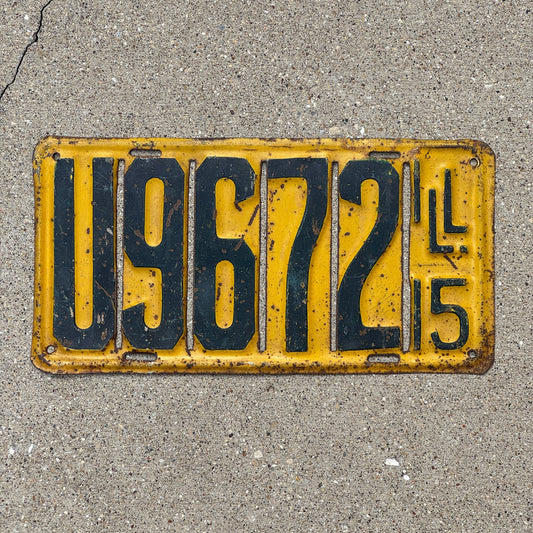 Photo of a 1915 Illinois License Plate Auto Tag Garage Decor Vintage Large Plate U 9672