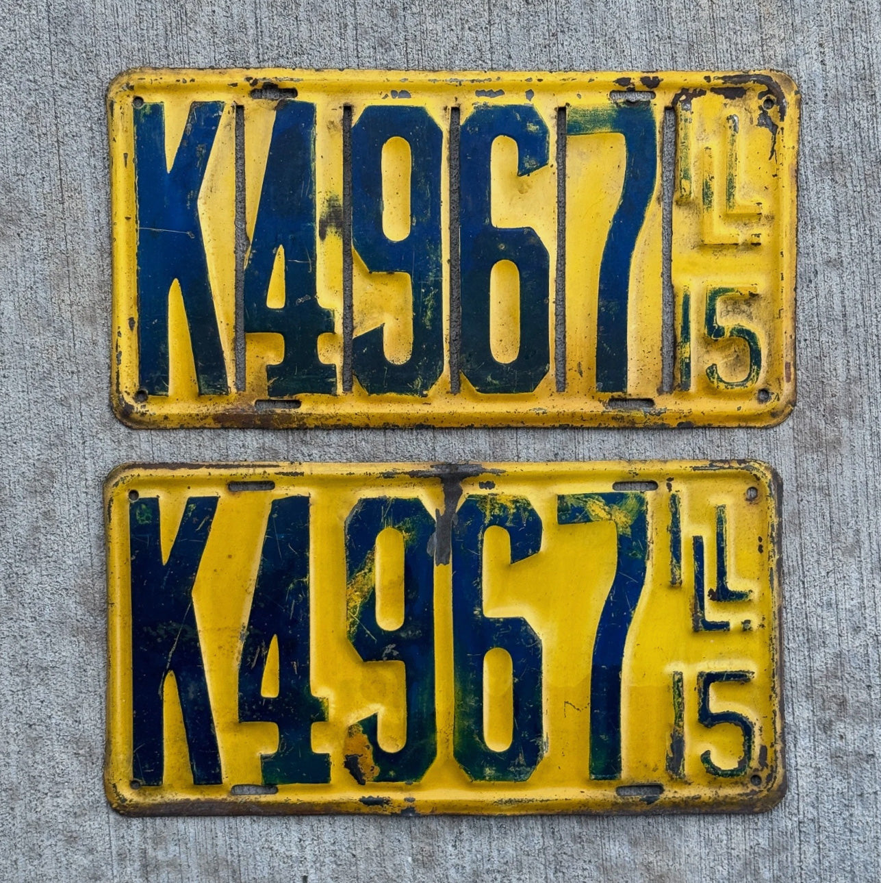 Photo of a 1915 Illinois License Plate Pair Auto Tag Garage Decor Vintage K 4967 with original patina