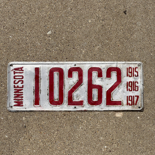 Photo of a 1915 Minnesota License Plate Auto Tag Garage Decor Vintage 1916 1917 10262