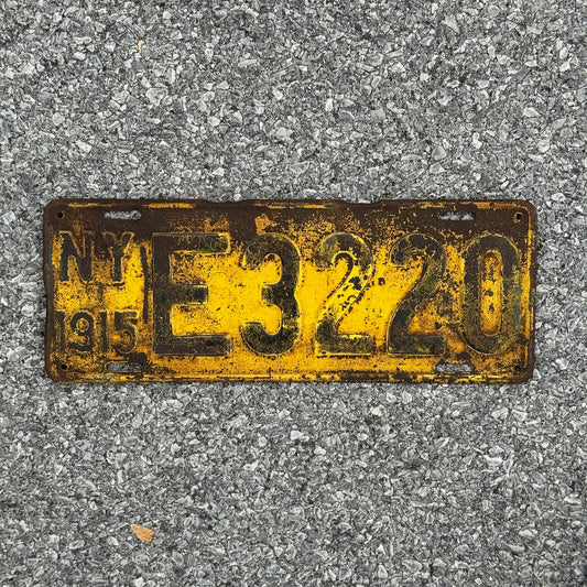 Photo of a 1915 New York License Plate Auto Tag Garage Decor Vintage E 3220