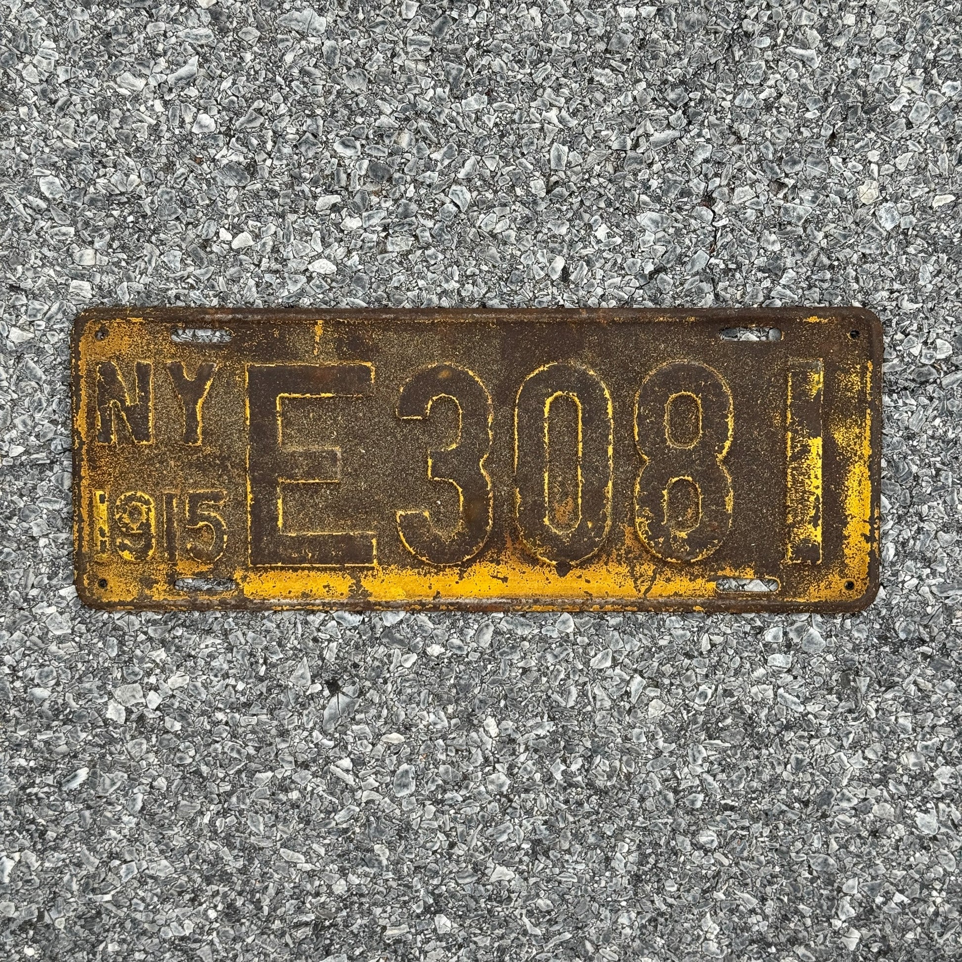 Photo of a 1915 New York License Plate Auto Tag Garage Decor Vintage E3081