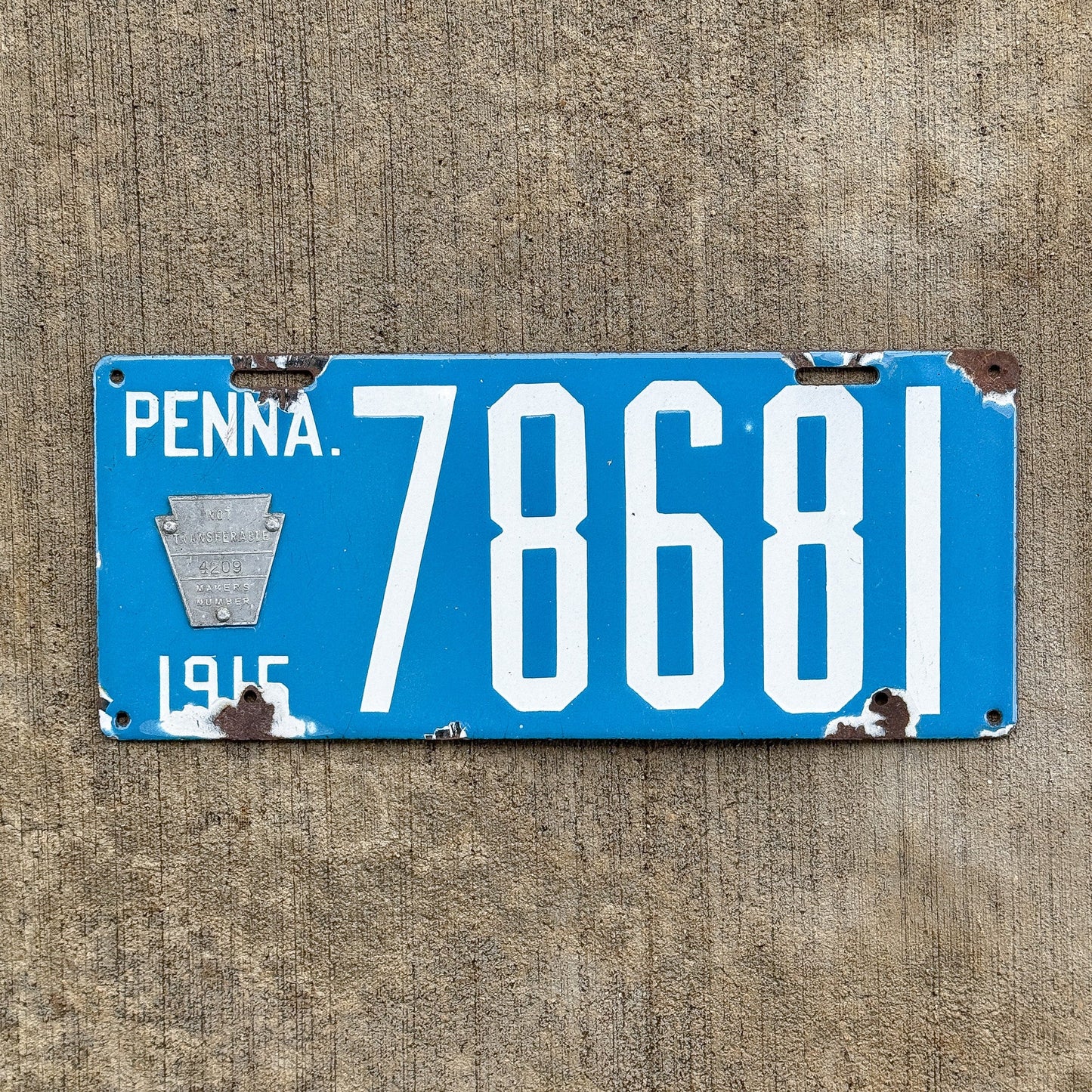 Photo of a 1915 Pennsylvania License Plate Auto Tag Garage Decor Vintage 78681 with original patina