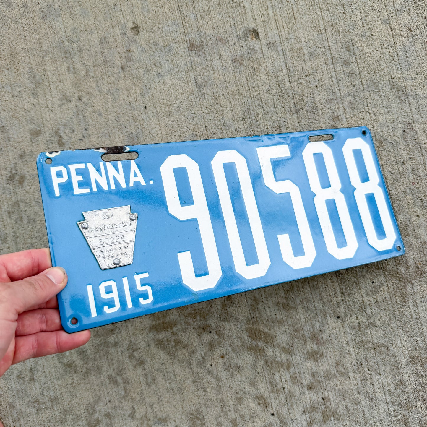 Photo of a 1915 Pennsylvania Porcelain License Plate Auto Tag Garage Decor Vintage 90588 with original patina