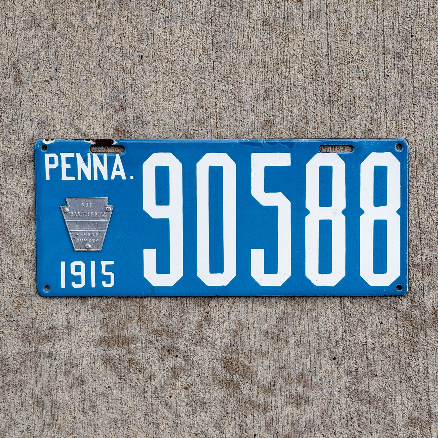Photo of a 1915 Pennsylvania Porcelain License Plate Auto Tag Garage Decor Vintage 90588 with original patina