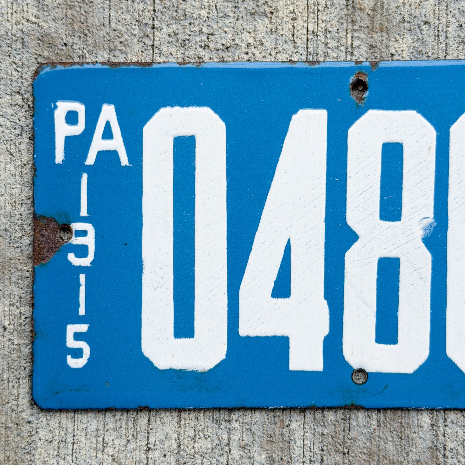 Photo of a 1915 Pennsylvania Porcelain Motorcycle License Plate Auto Tag Garage Decor Vintage Porcelain 04806 with original patina
