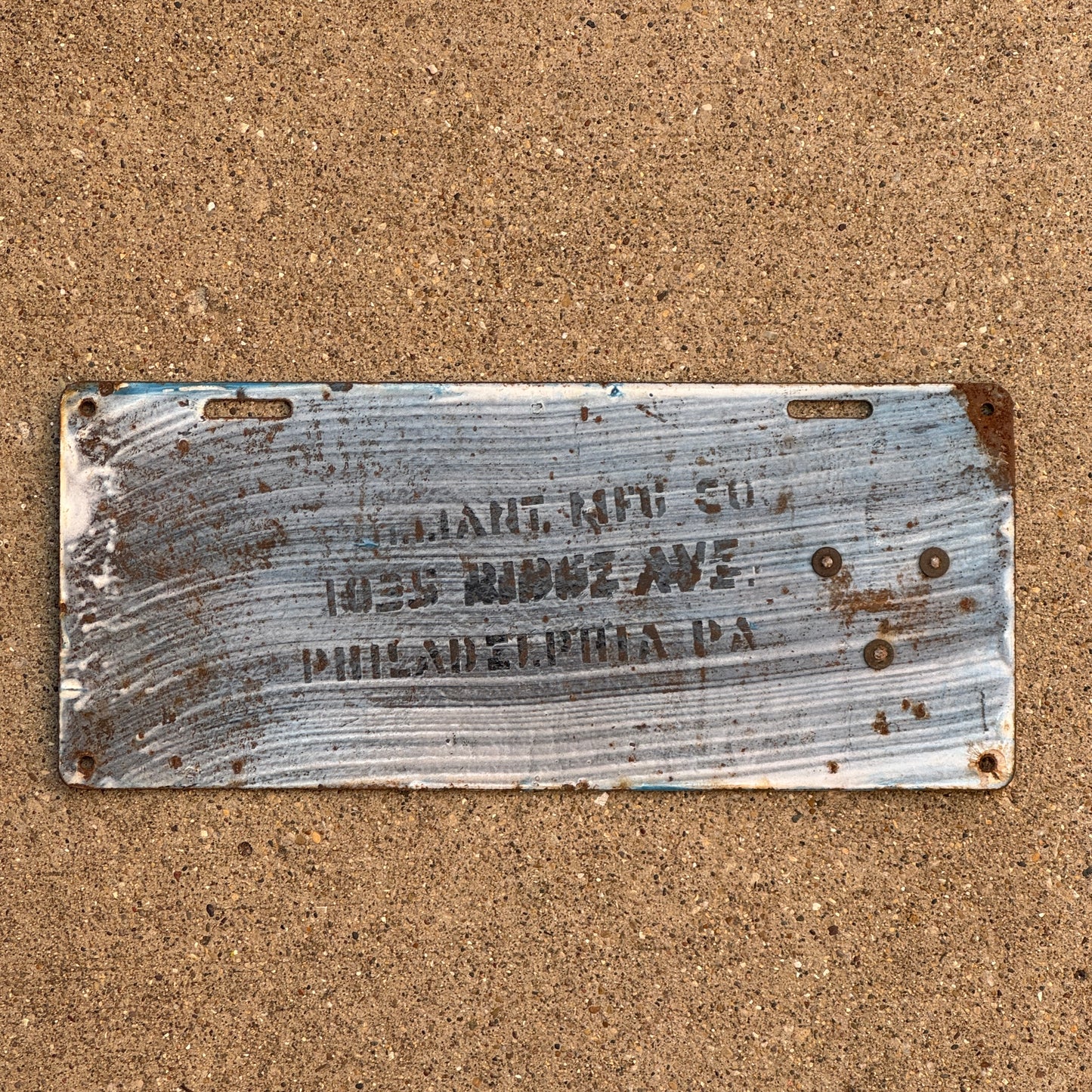 1915 Pennsylvania Porcelain License Plate Auto Tag 67848