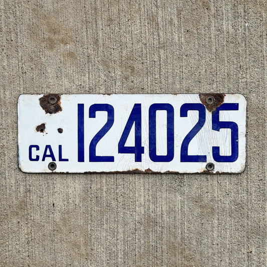 Photo of a 1916 1919 California Porcelain License Plate Auto Tag Garage Decor Vintage 1917 Number 124025