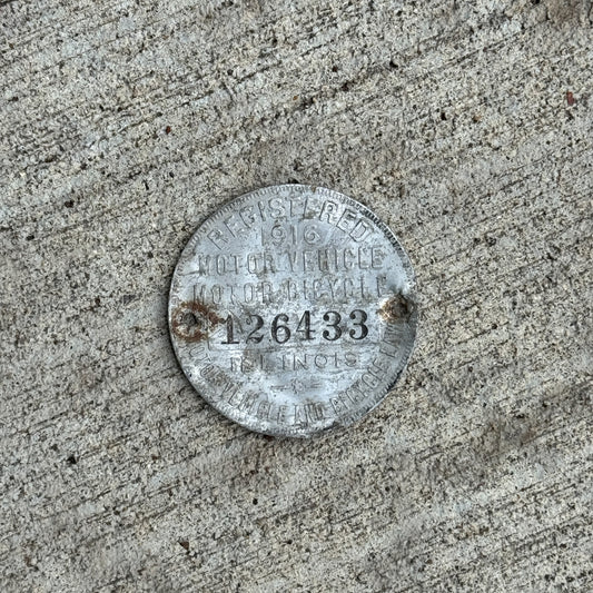 Photo of a 1916 Illinois Dashboard Disc License Plate Auto Tag Garage Decor Vintage Dash Disk 126433 with original patina