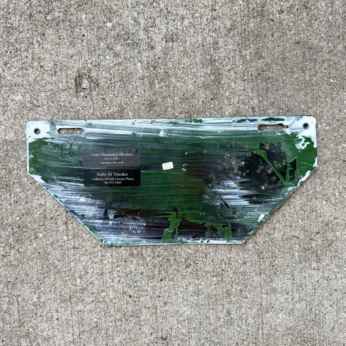 Photo of a 1916 New Hampshire Porcelain Visitor License Plate Auto Tag Garage Decor Vintage Non Resident High Quality 901 with original patina
