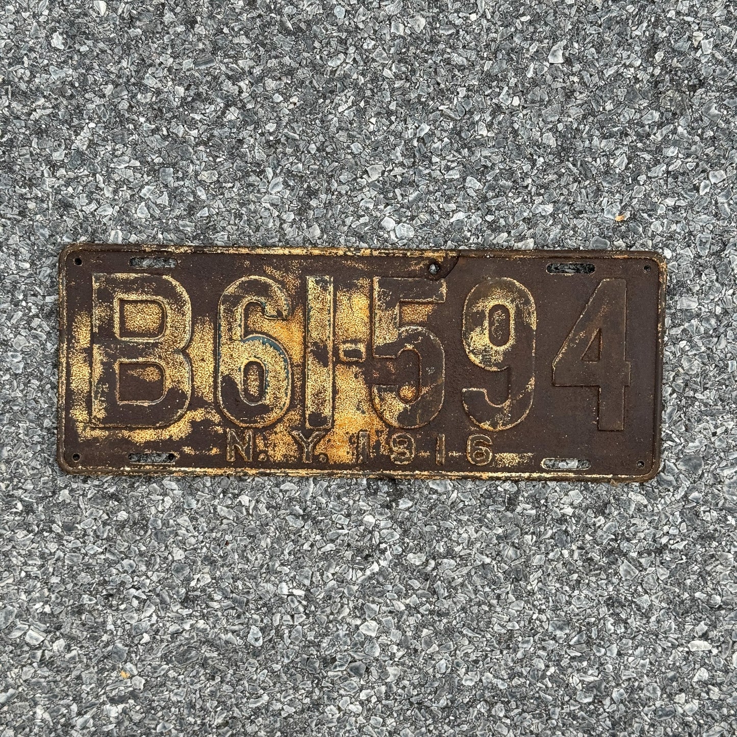 Photo of a 1916 New York License Plate Auto Tag Garage Decor Vintage B61 594