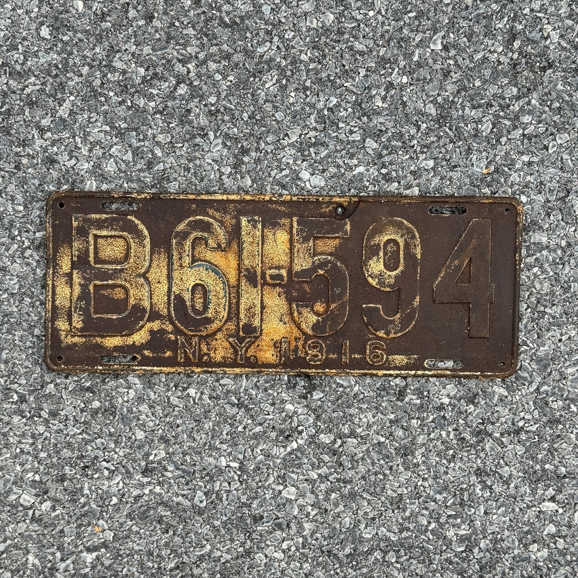Photo of a 1916 New York License Plate Auto Tag Garage Decor Vintage B61 594