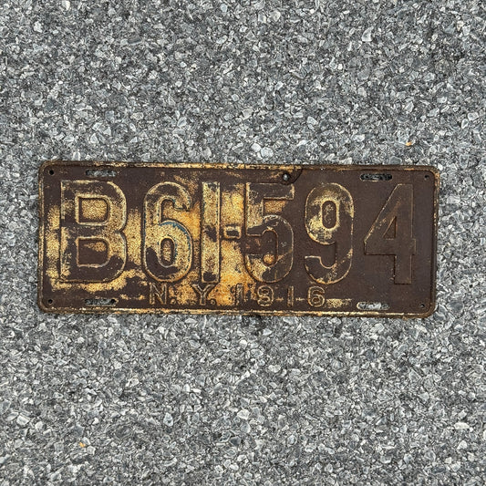 Photo of a 1916 New York License Plate Auto Tag Garage Decor Vintage B61 594