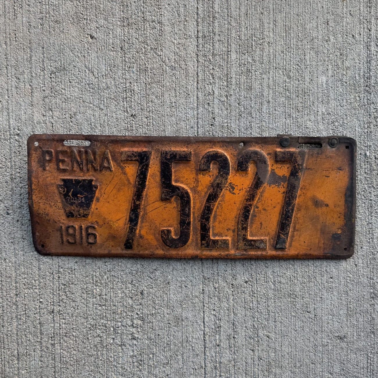 Photo of a 1916 Pennsylvania License Plate Auto Tag Garage Decor Vintage Keystone 75277