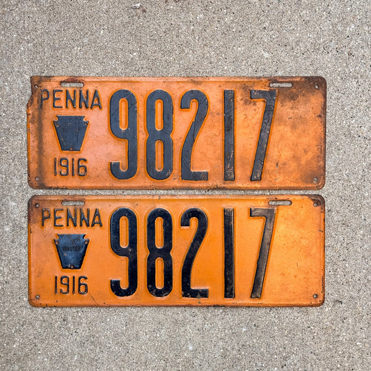 Photo of a 1916 Pennsylvania License Plate Pair Auto Tag Garage Decor Vintage 98217 with original patina