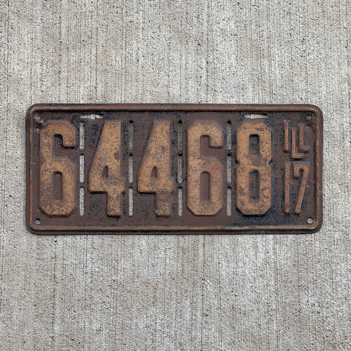 Photo of a 1917 Illinois License Plate Auto Tag Garage Decor Vintage Front Plate Airflow Slots 64468 with original patina