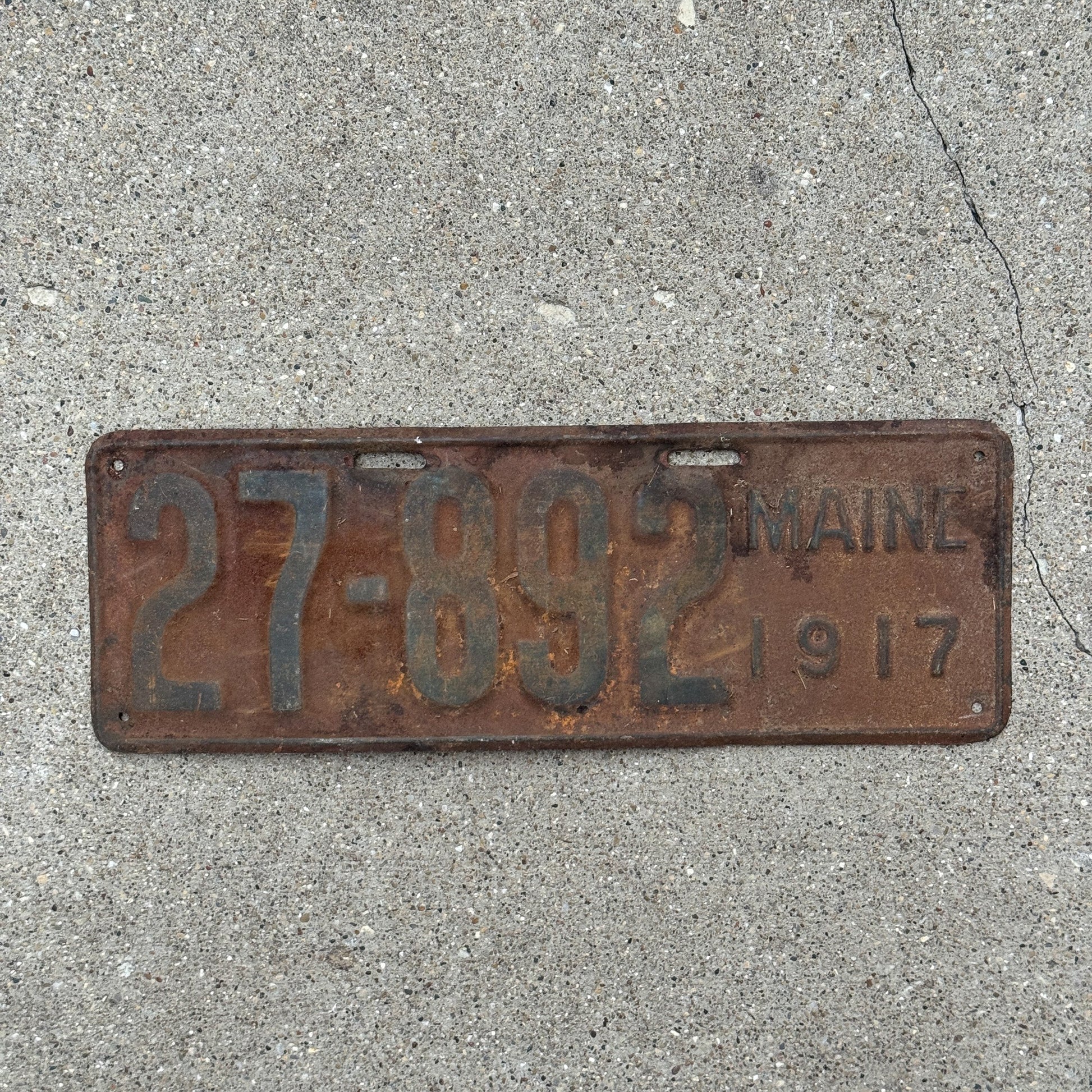 Photo of a 1917 Maine License Plate Auto Tag Garage Decor Vintage 27 892 with original patina