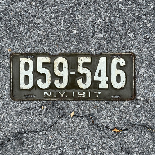Photo of a 1917 New York License Plate Auto Tag Garage Decor Vintage B59 546