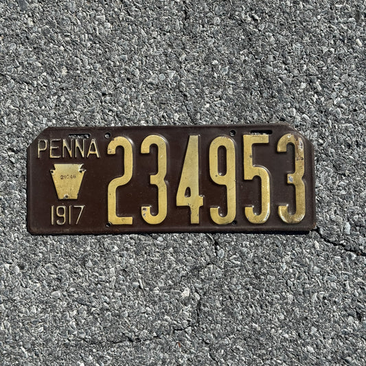 Photo of a 1917 Pennsylvania License Plate Auto Tag Garage Decor Vintage 234953