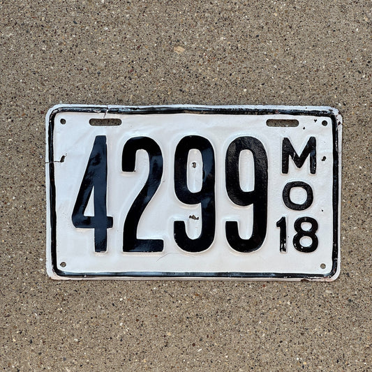 Photo of a 1918 Missouri License Plate Auto Tag Garage Decor Vintage Four Digit 4299