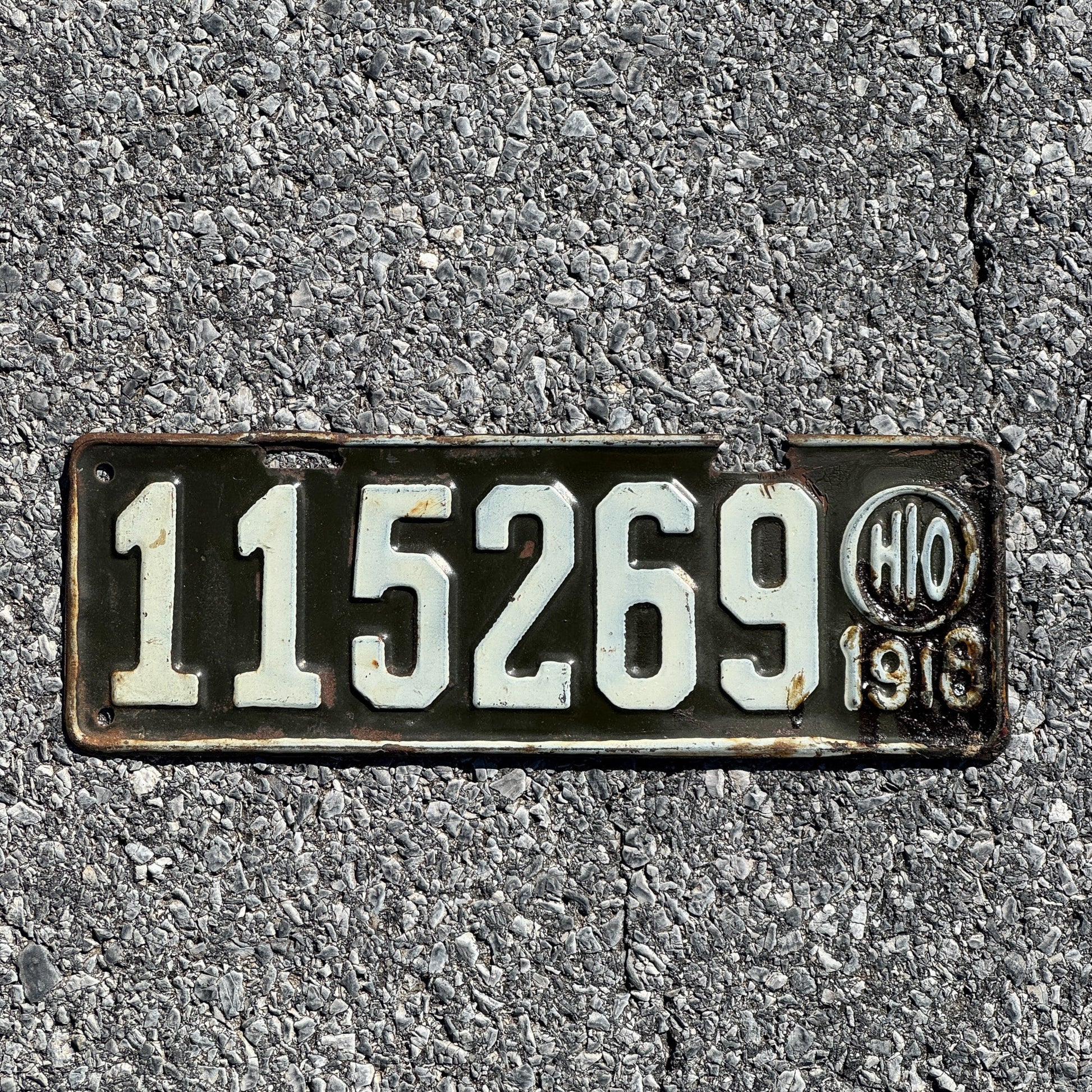 Photo of a 1918 Ohio License Plate Auto Tag Garage Decor Vintage 115269