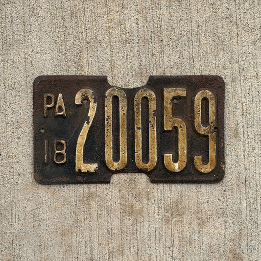 Photo of a 1918 Pennsylvania Motorcycle License Plate Auto Tag Garage Decor Vintage 20059 with original patina