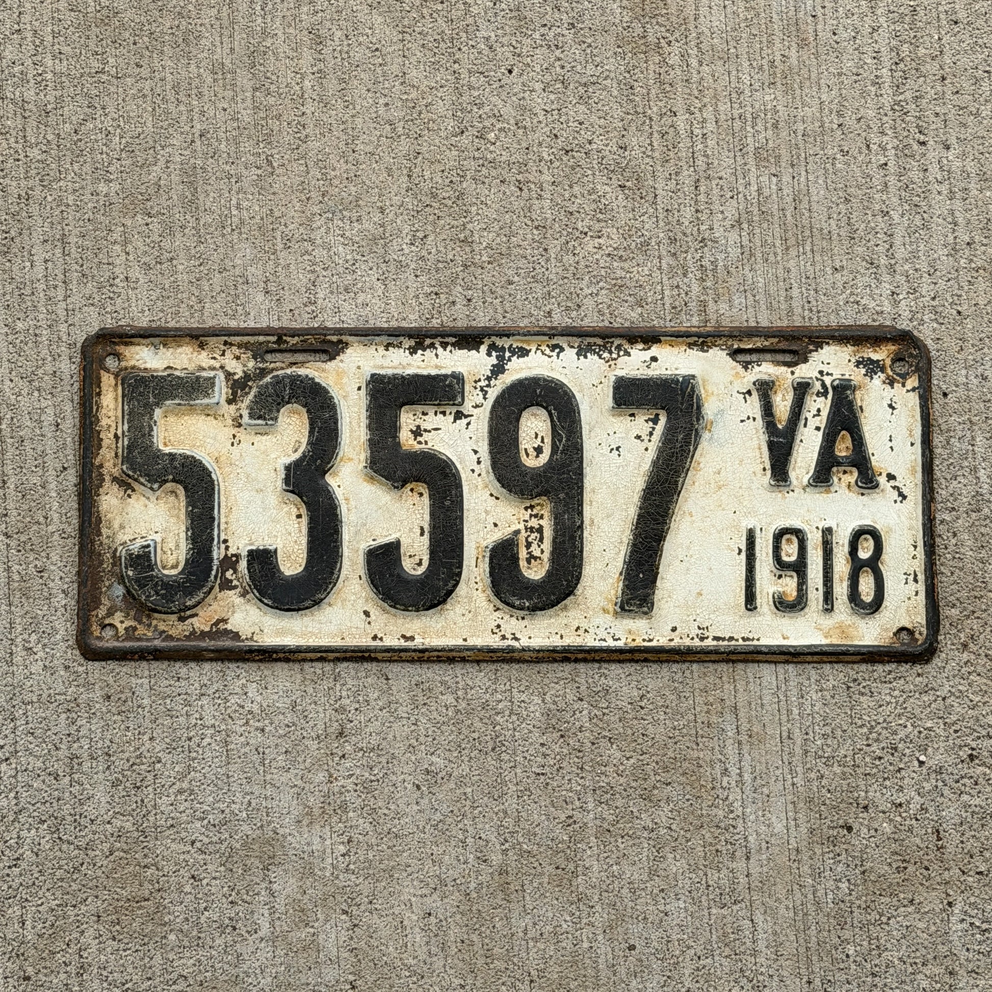 Photo of a 1918 Virginia License Plate Auto Tag Garage Decor Vintage 53597 with original patina