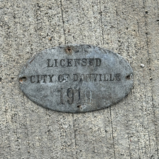 Photo of a 1919 Illinois Tax Tag License Plate Auto Tag Garage Decor Vintage with original patina