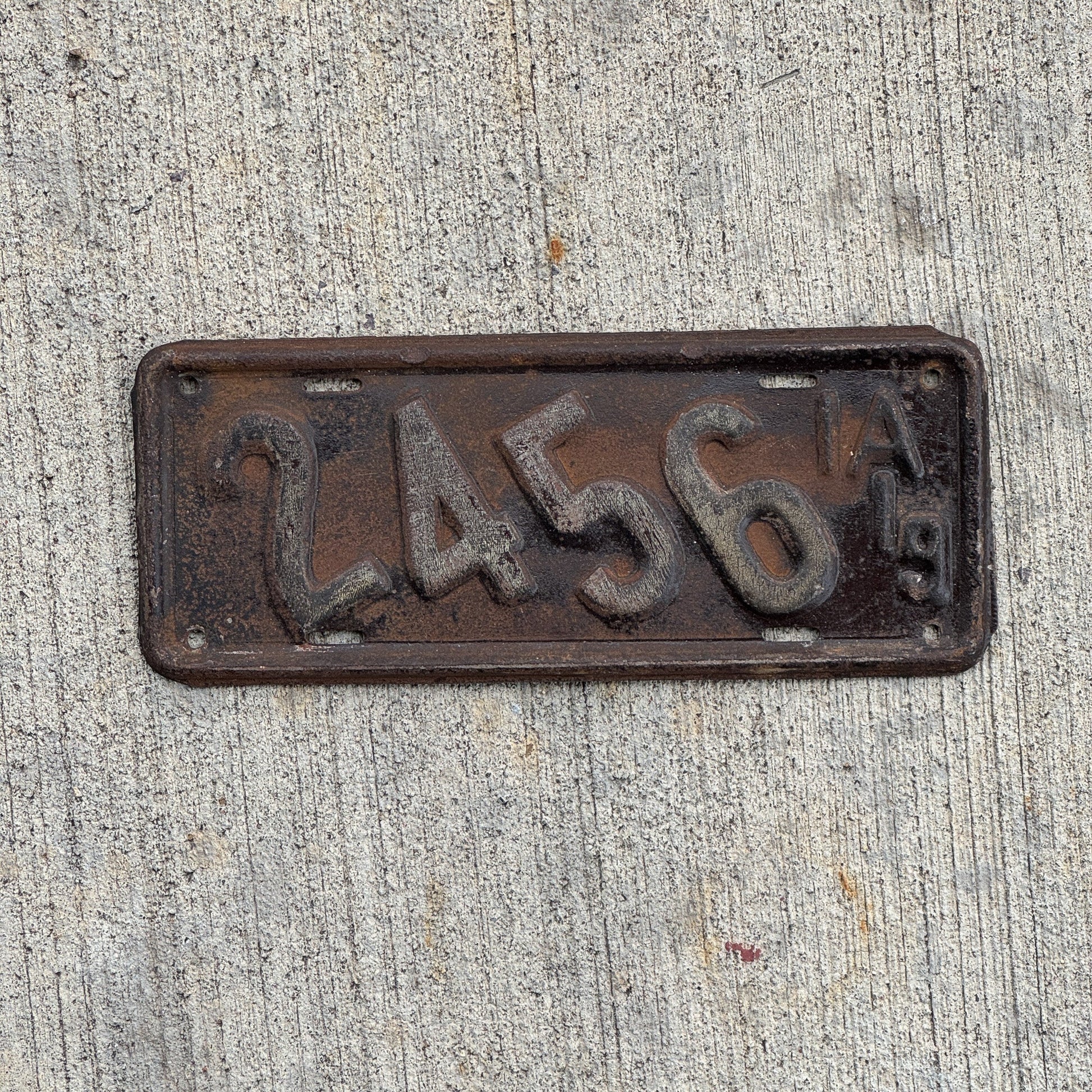 Photo of a 1919 Iowa Motorcycle License Plate Auto Tag Garage Decor Vintage 2456 with original patina
