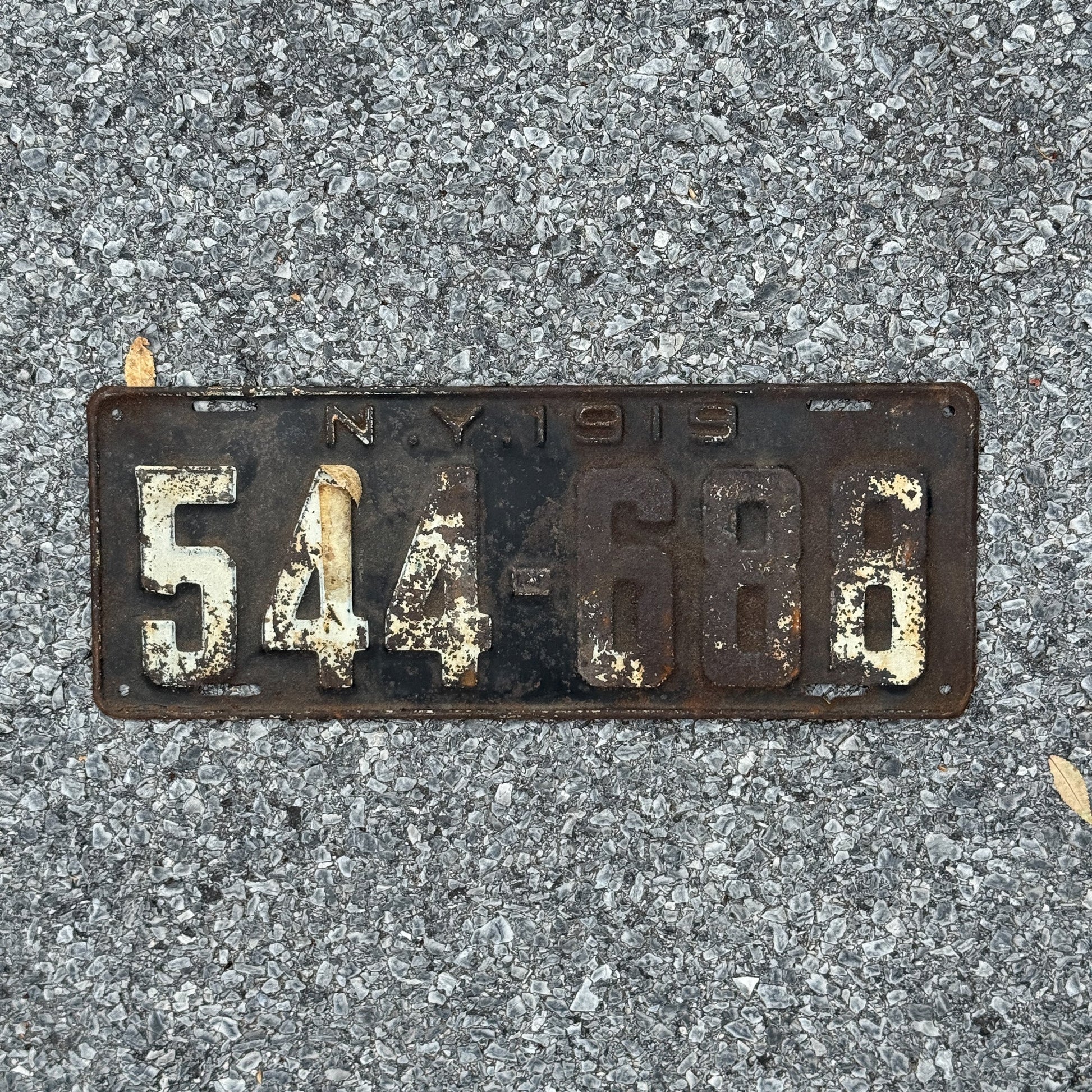 Photo of a 1919 New York License Plate Auto Tag Garage Decor Vintage 544 688