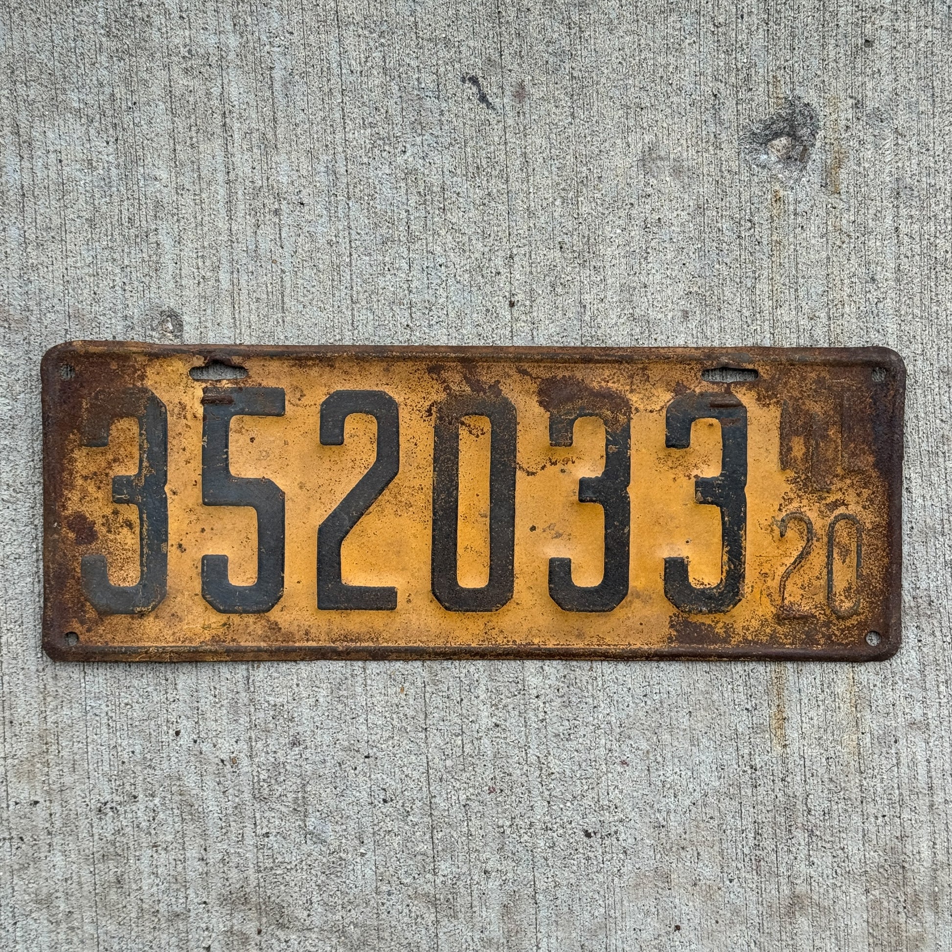 Photo of a 1920 Illinois License Plate Auto Tag Garage Decor Vintage 352033 with original patina