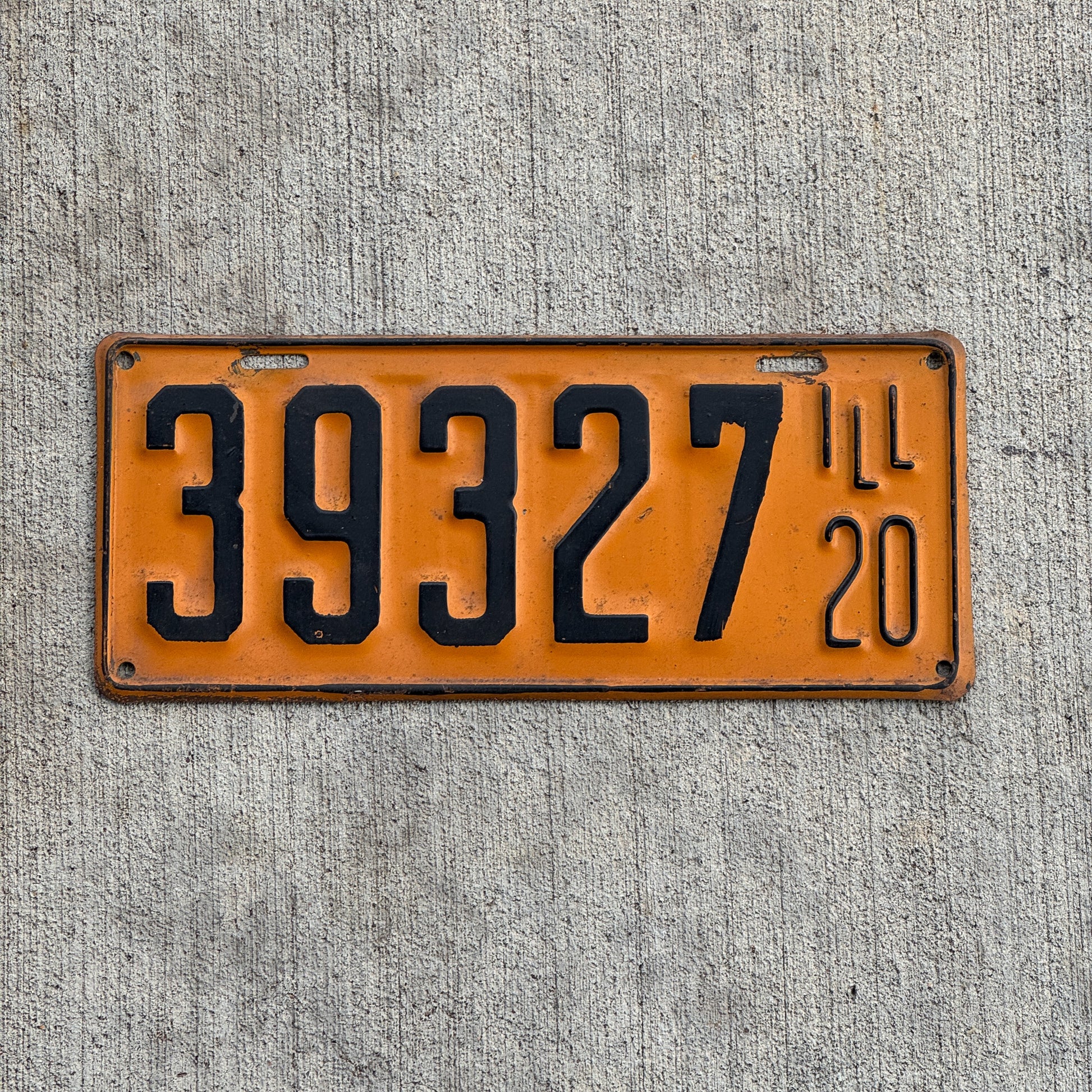 Photo of a 1920 Illinois License Plate Auto Tag Garage Decor Vintage 39327 with original patina