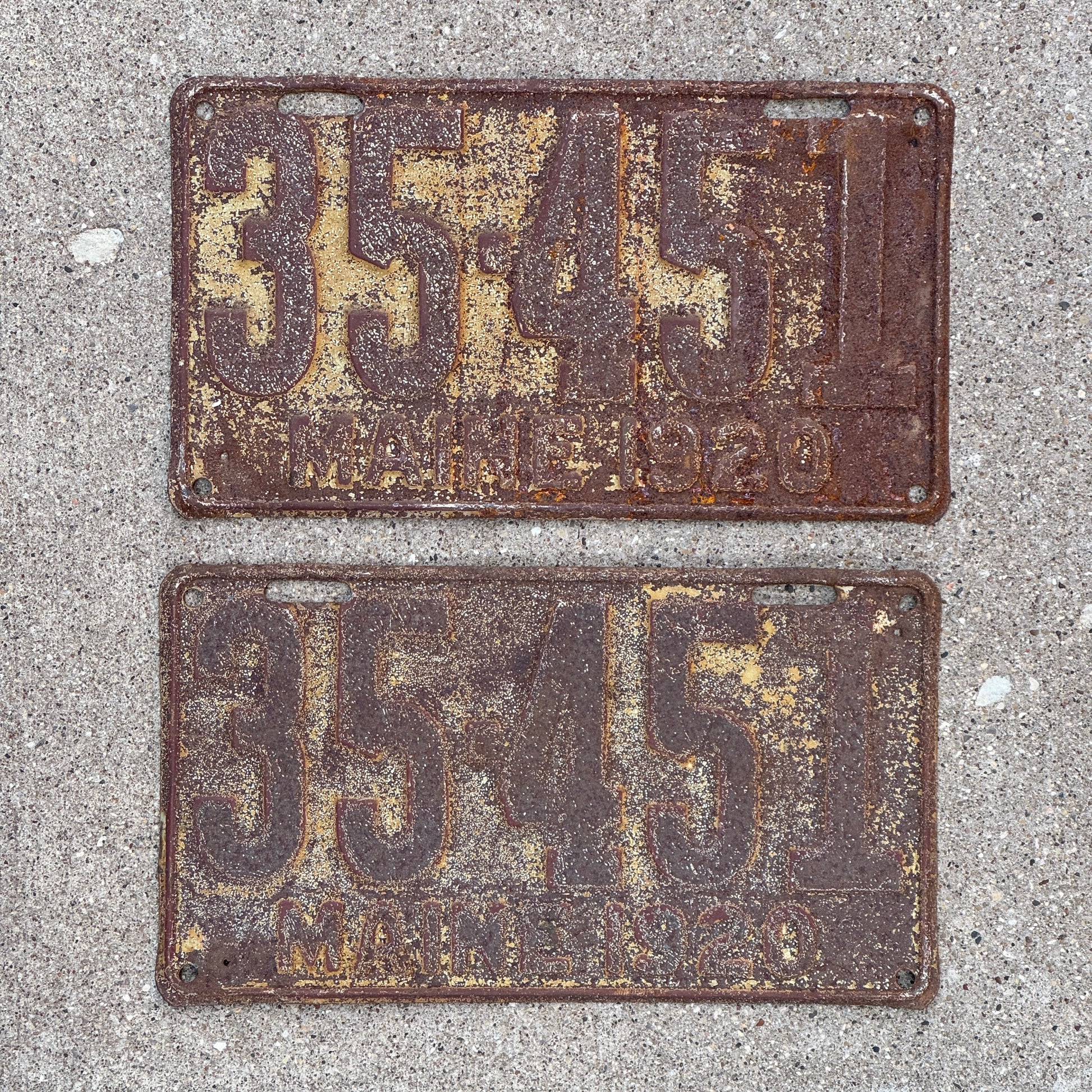 Photo of a 1920 Maine License Plate Auto Tag Garage Decor Vintage 35451