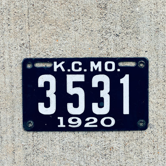 Photo of a 1920 Missouri Kansas City Porcelan License Plate Auto Tag Garage Decor Vintage High Quality 3531 with original patina
