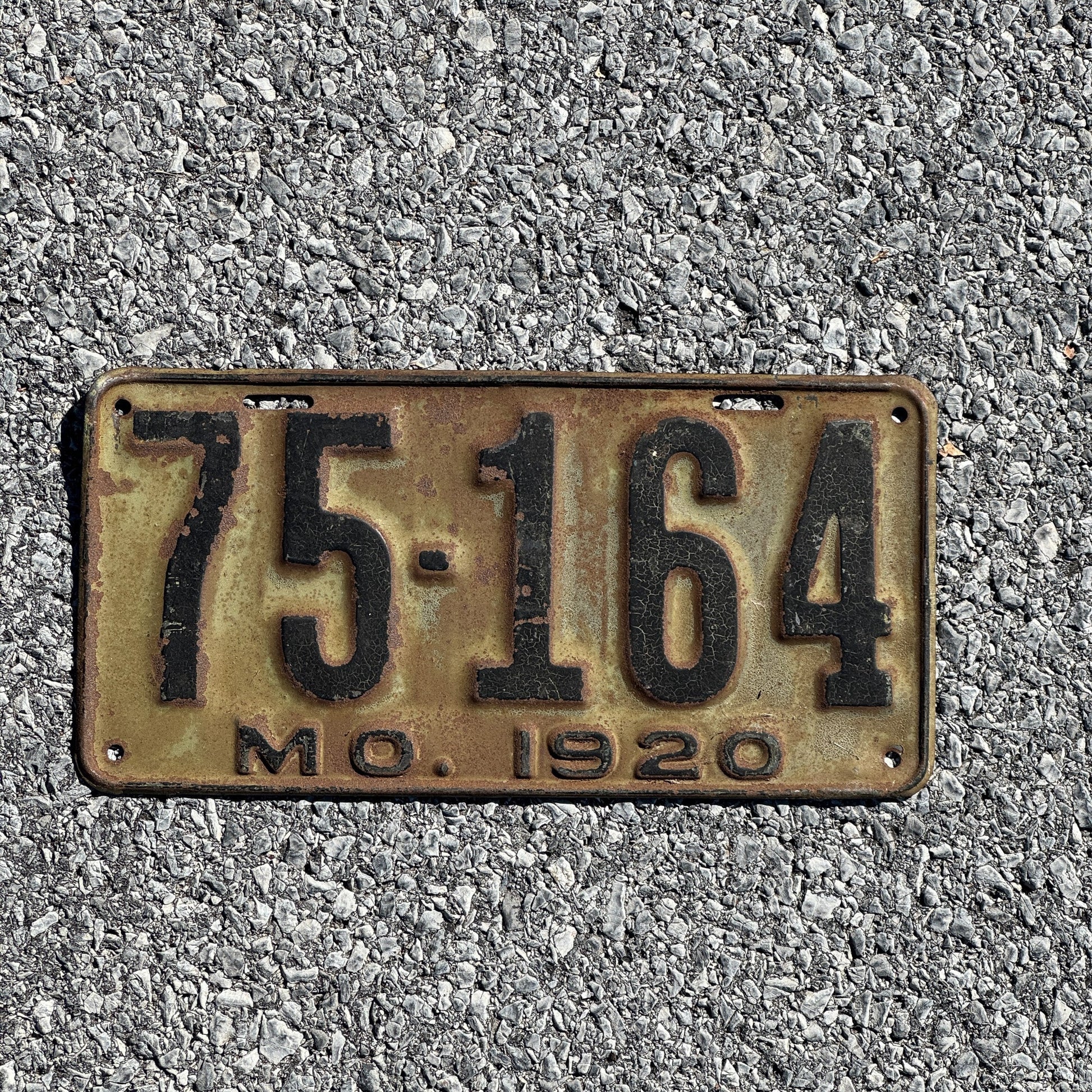 Photo of a 1920 Missouri License Plate Auto Tag Garage Decor Vintage 75 164