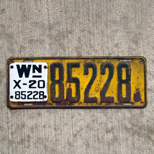 Photo of a 1920 Washington License Plate Auto Tag Garage Decor Vintage High Quality Porcelain Tab 85228 with original patina