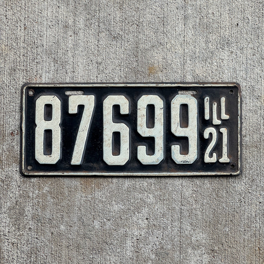 Photo of a 1921 Illinois License Plate Auto Tag Garage Decor Vintage 87699 with original patina