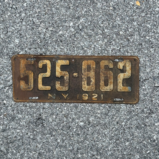 Photo of a 1921 New York License Plate Auto Tag Garage Decor Vintage 252 862