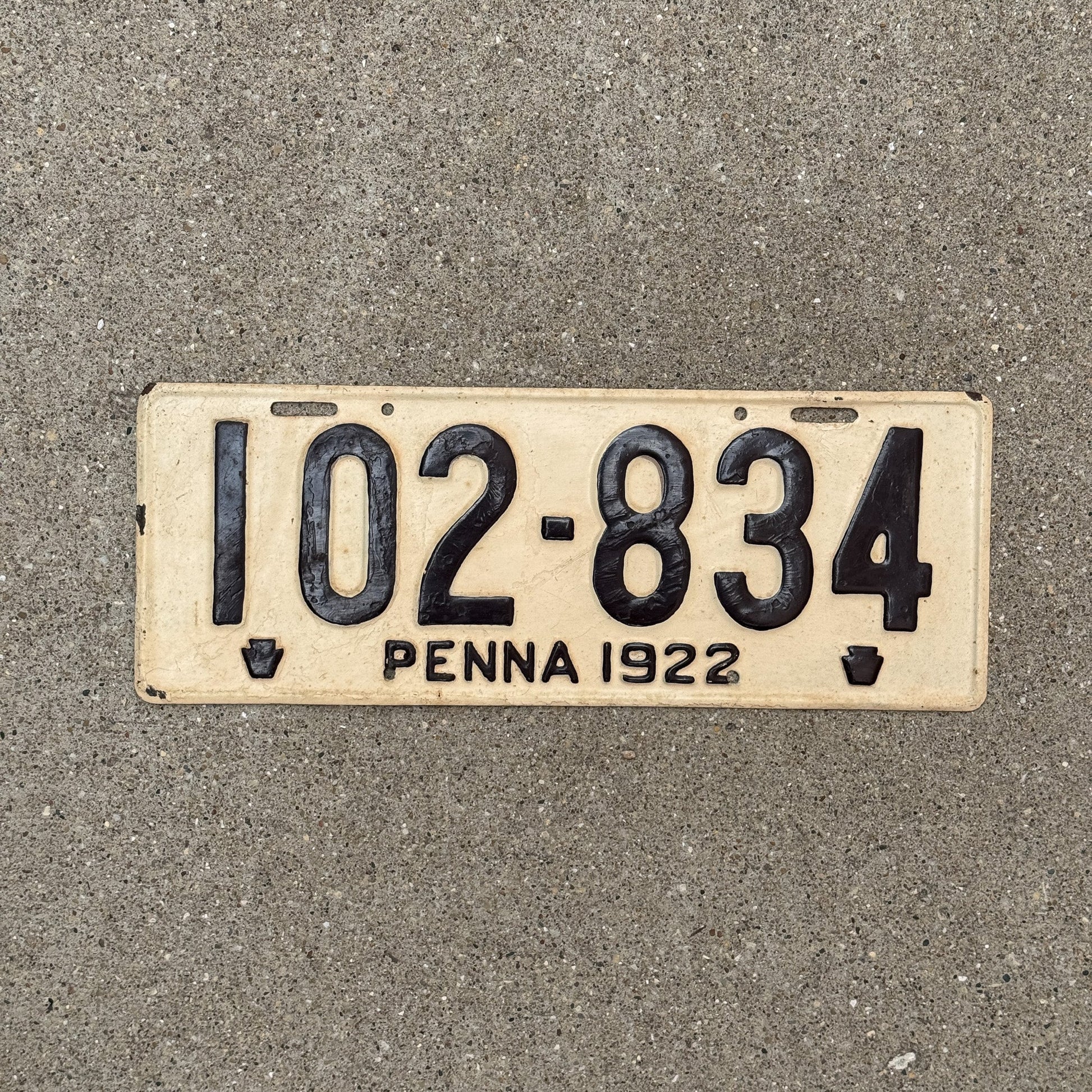 Photo of a 1922 Pennsylvania License Plate Auto Tag Garage Decor Vintage REPAINT 102 834