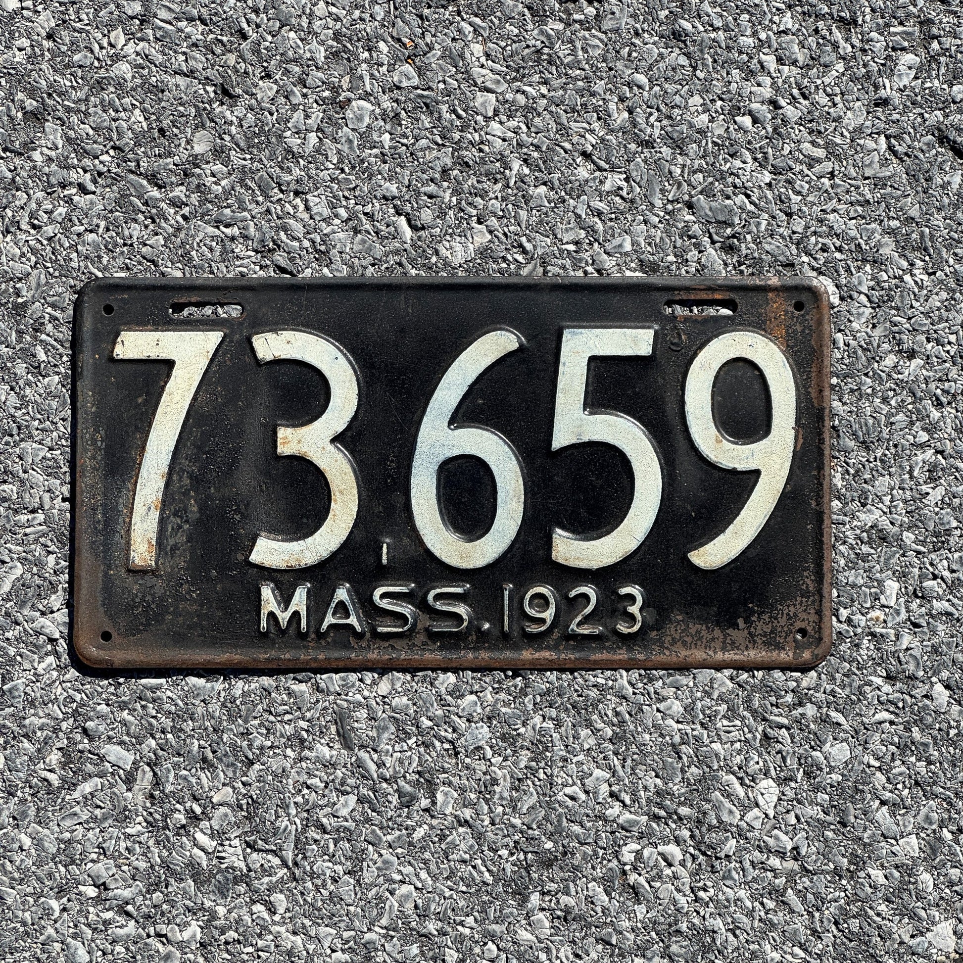 Photo of a 1923 Massachusetts License Plate Auto Tag Garage Decor Vintage 73659