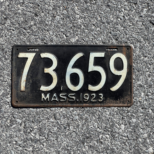 Photo of a 1923 Massachusetts License Plate Auto Tag Garage Decor Vintage 73659