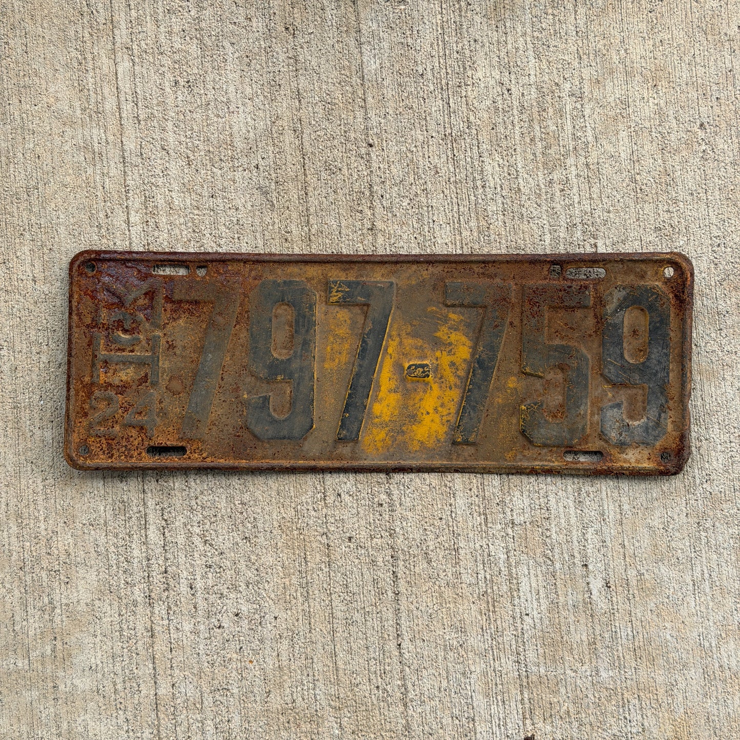 Photo of a 1924 Michigan License Plate Auto Tag Garage Decor Vintage 797 759 with original patina