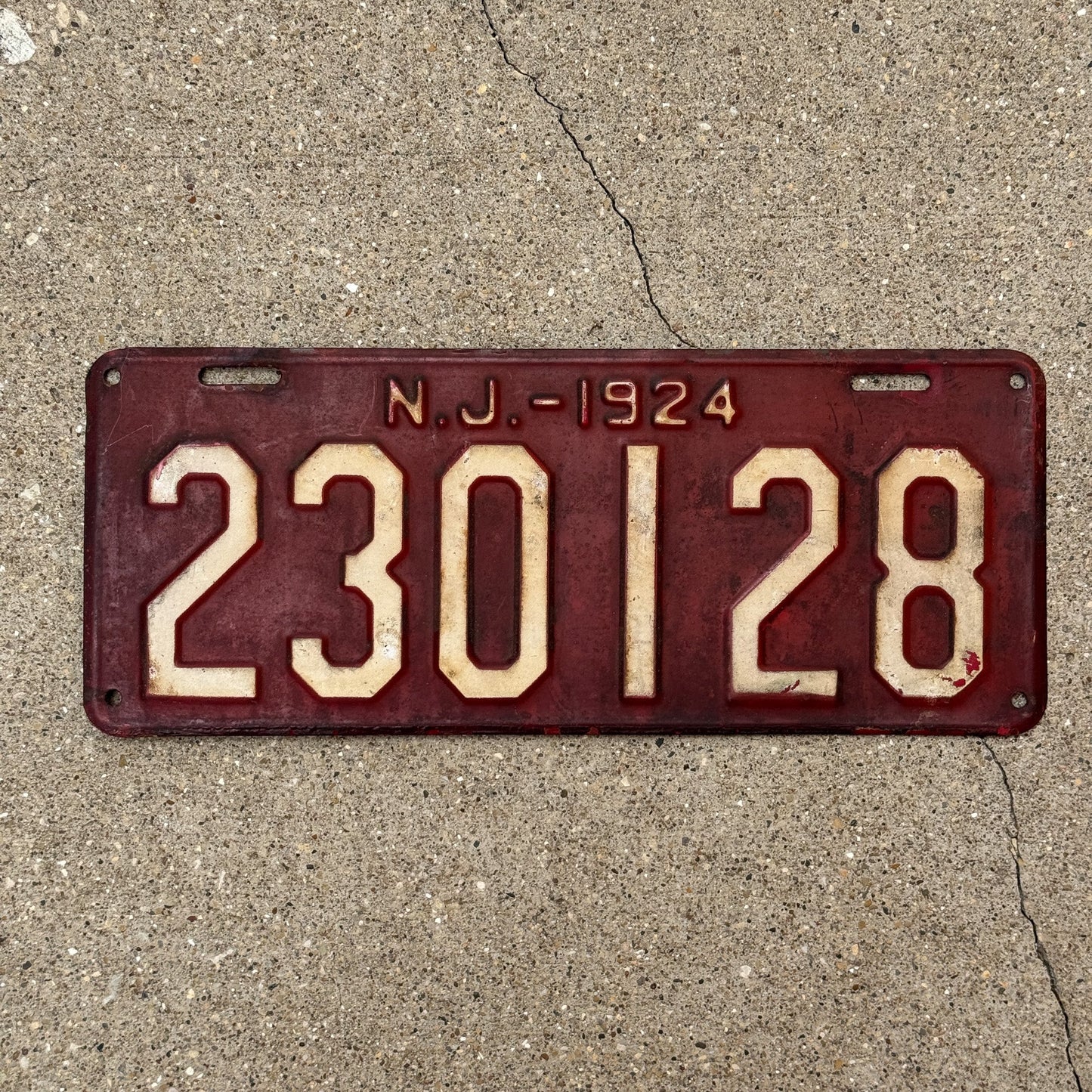 Photo of a 1924 New Jersey License Plate Auto Tag Garage Decor Vintage 230128