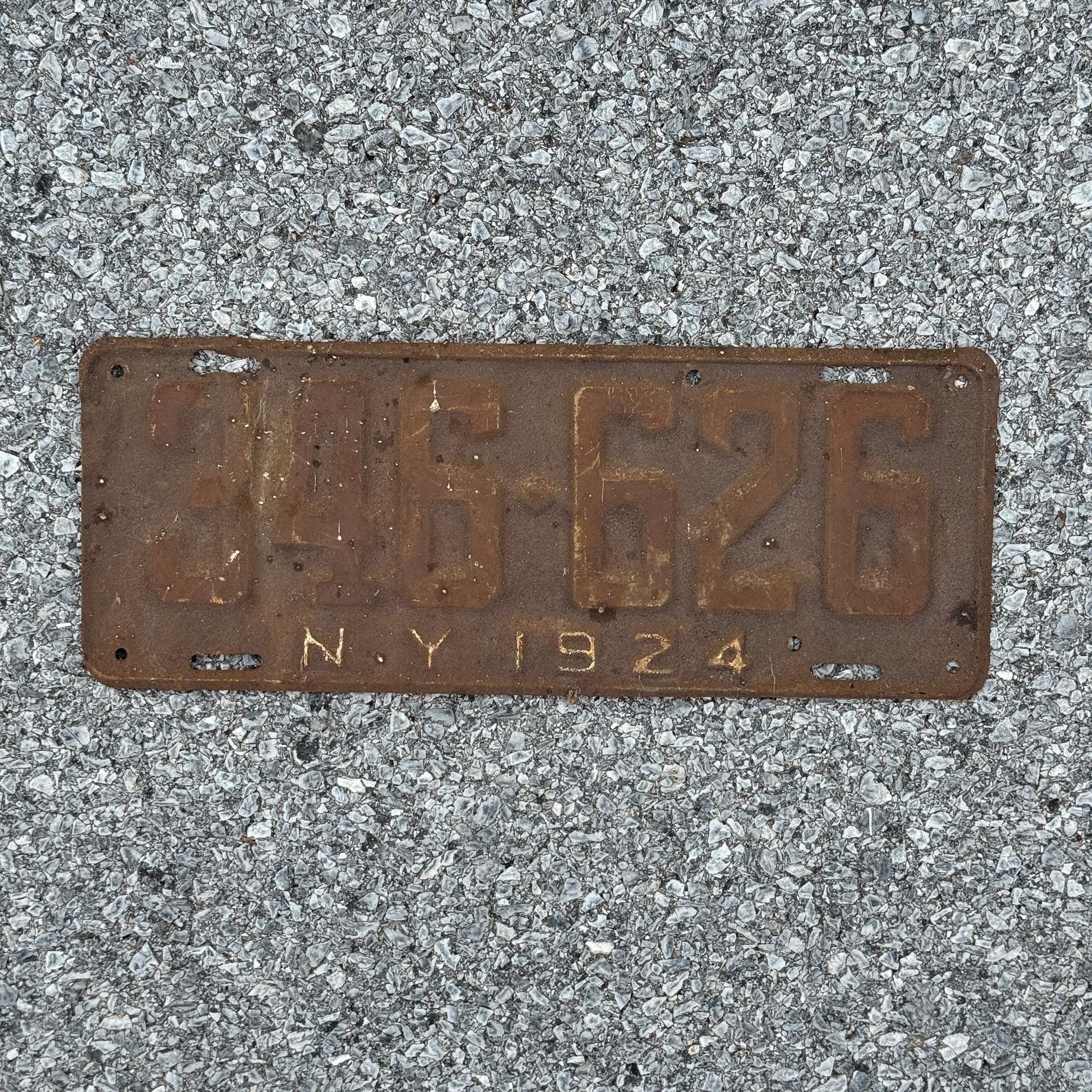 Photo of a 1924 New York License Plate Auto Tag Garage Decor Vintage 346 626