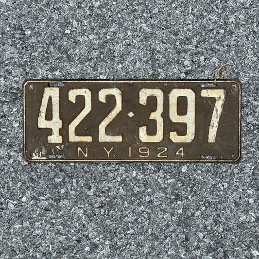 Photo of a 1924 New York License Plate Auto Tag Garage Decor Vintage 422397