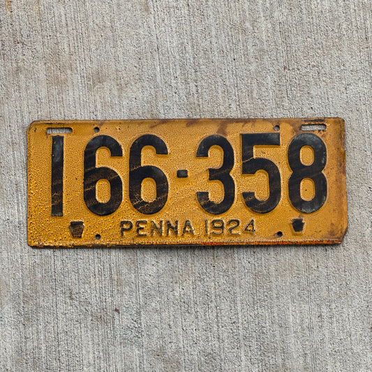 Photo of a 1924 Pennsylvania License Plate Auto Tag Garage Decor Vintage 166 358 with original patina