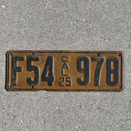 Photo of a 1925 California License Plate Auto Tag Garage Decor Vintage F 54 978 with original patina