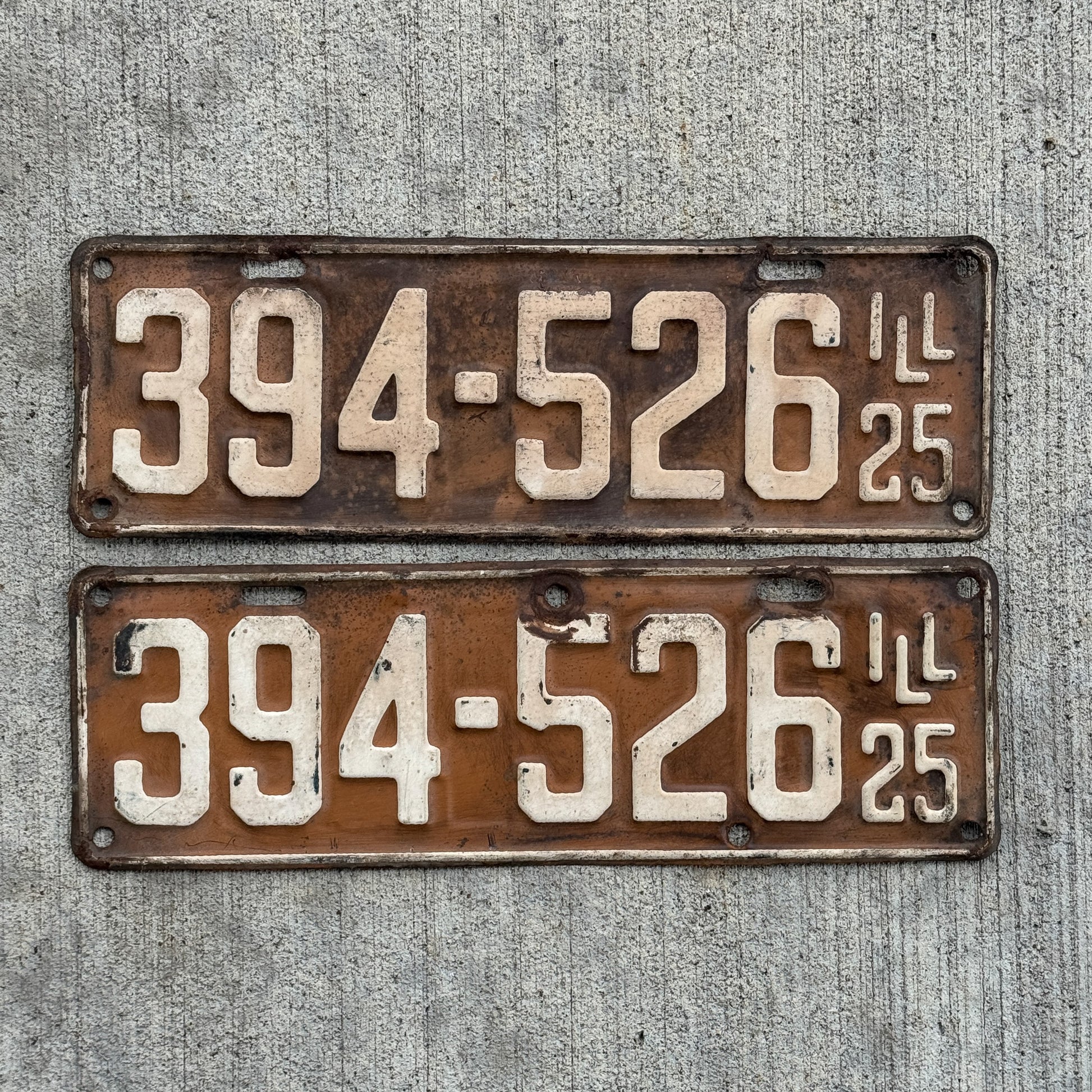 Photo of a 1925 Illinois License Plate Pair Auto Tag Garage Decor Vintage 394 526 with original patina